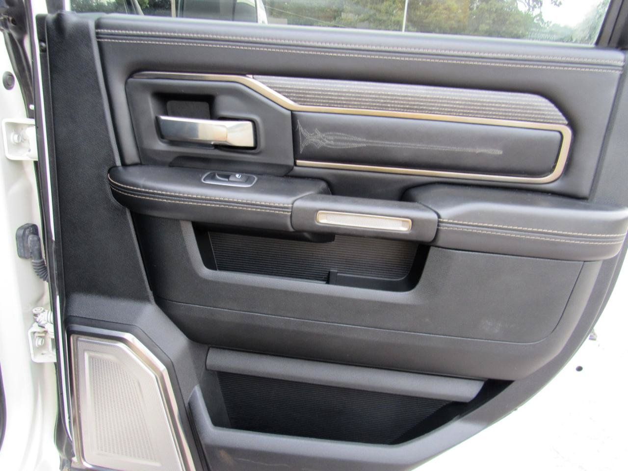 Used 2021 RAM 3500 Limited AWD/4WD image 46