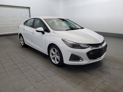 Used 2019 Chevrolet Cruze Premier w/ Driver Confidence II Package FWD image 13