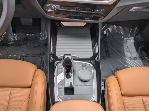Used 2024 BMW X3 sDrive30i w/ Premium Package RWD image 18