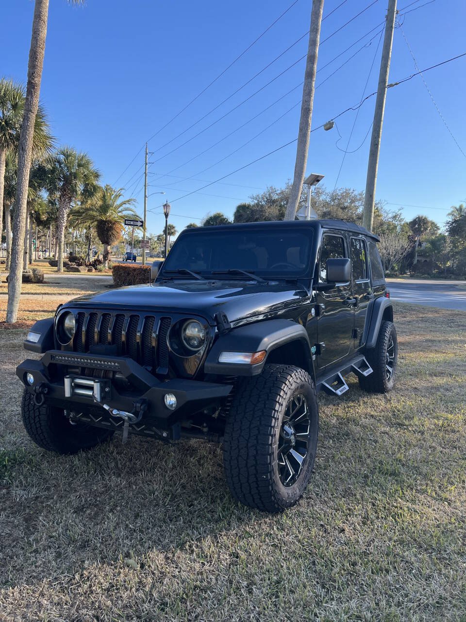 Used 2018 Jeep Wrangler Unlimited Sport AWD/4WD image 1