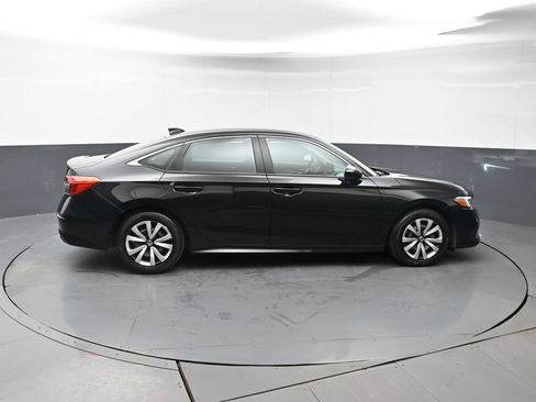 Used 2023 Honda Civic LX image 8