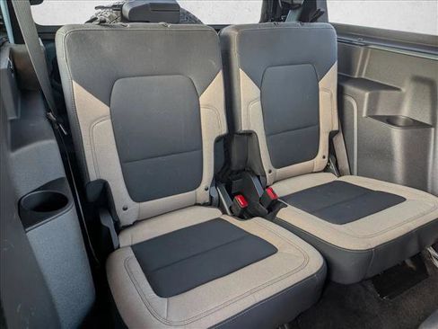 Used 2023 Ford Bronco Big Bend w/ Sasquatch Package image 16