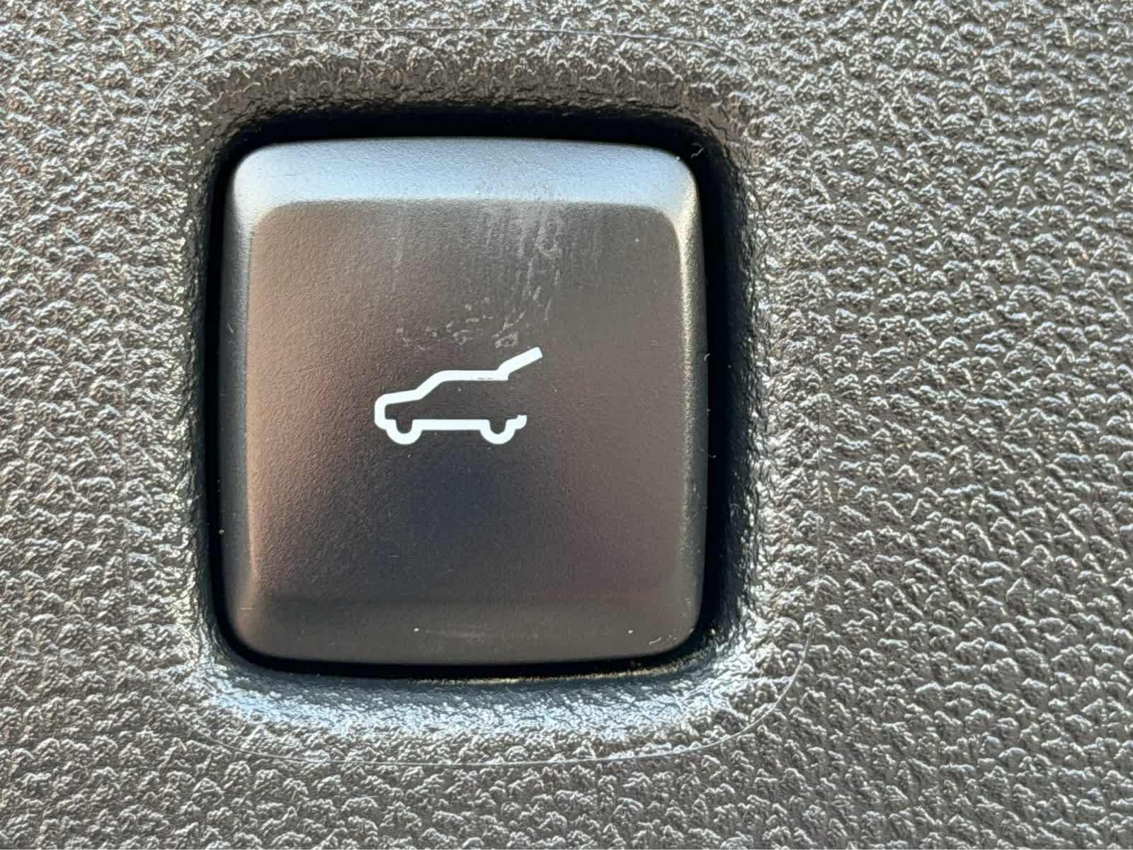 Used 2024 Ford Escape Active AWD/4WD image 9