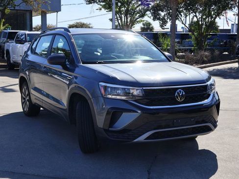 Used 2024 Volkswagen Taos S image 21