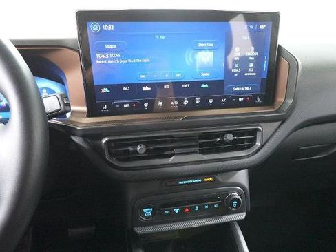 Certified 2025 Ford Bronco Sport Outer Banks w/ Outer Banks Tech Package+ image 17