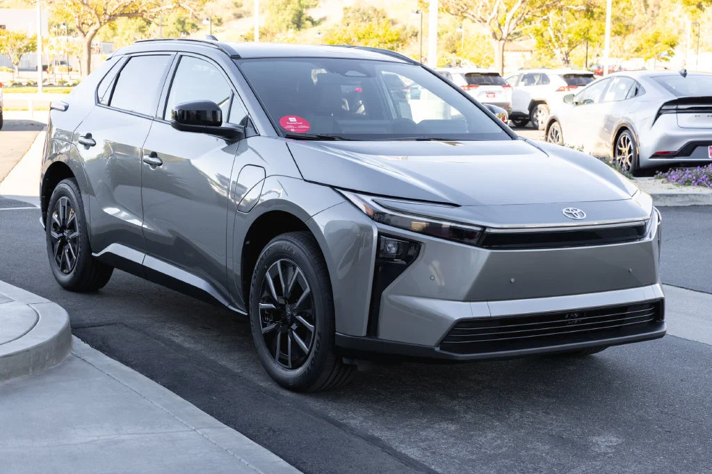 New 2027 Toyota bZ FWD image 3