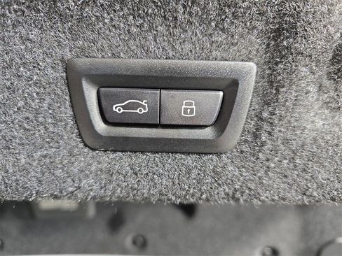 Used 2025 BMW 430i xDrive Coupe w/ M Sport Package image 16