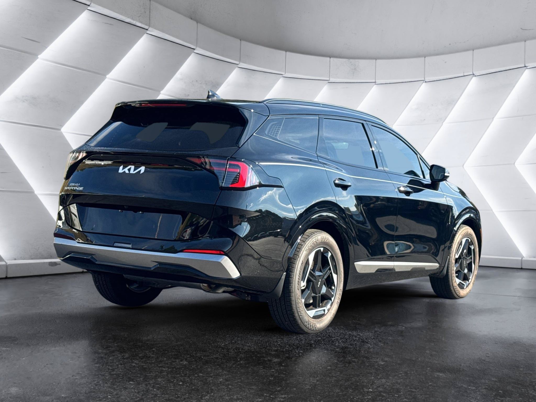 Used 2026 Kia Sportage SX FWD image 5