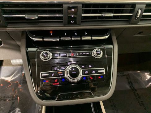 Used 2022 Lincoln Corsair Reserve w/ Equipment Group 201A image 26