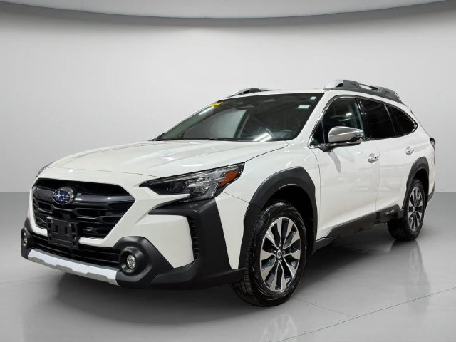 Used 2023 Subaru Outback Touring XT w/ Tech Package 3 AWD/4WD image 7