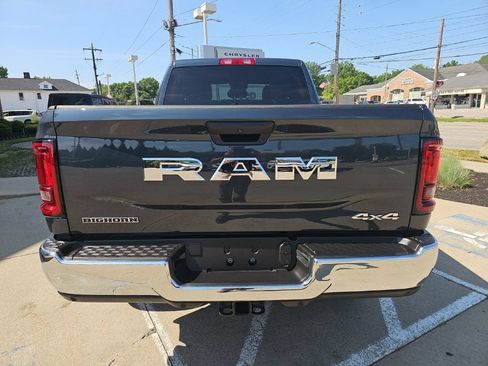 Used 2026 RAM 2500 Big Horn AWD/4WD image 11