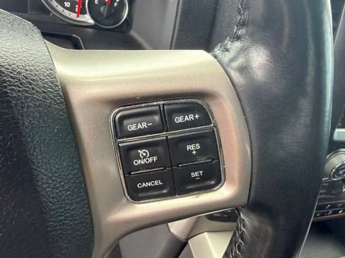 Used 2017 RAM 1500 Laramie w/ Convenience Group AWD/4WD image 22