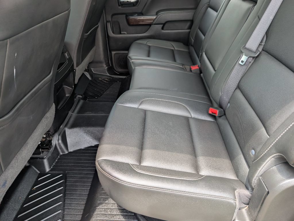 Used 2019 GMC Sierra 3500 SLT w/ Duramax Plus Package AWD/4WD image 9