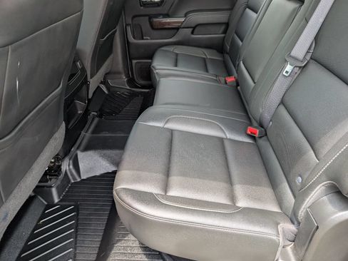Used 2019 GMC Sierra 3500 SLT w/ Duramax Plus Package AWD/4WD image 9