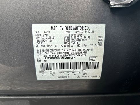 Used 2021 Ford Explorer XLT w/ Equipment Group 202A image 32