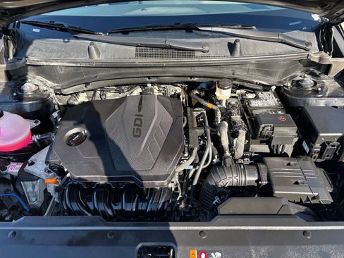 Used 2025 Kia Sportage LX image 31