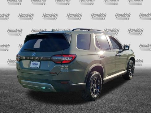 New 2026 Honda Pilot TrailSport image 7
