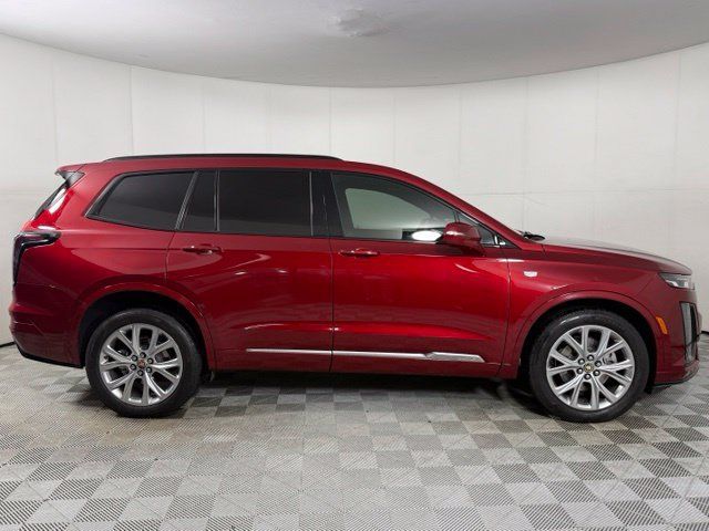 Used 2020 Cadillac XT6 Sport AWD/4WD image 9