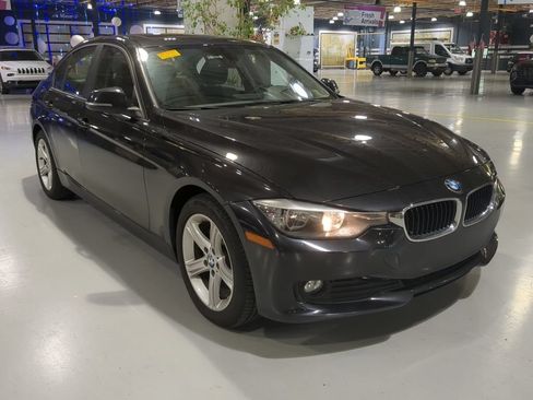 Used 2015 BMW 320i xDrive Sedan AWD/4WD image 5