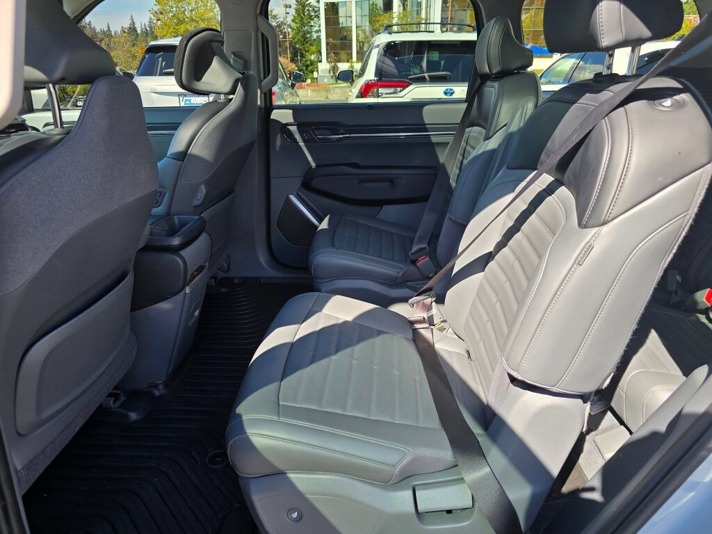 Certified 2024 Kia EV9 Land AWD/4WD image 26