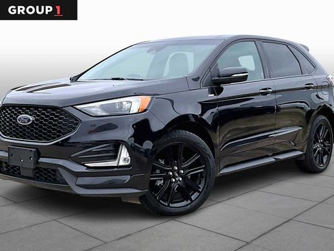Used 2020 Ford Edge ST-Line w/ Cold Weather Package image 1