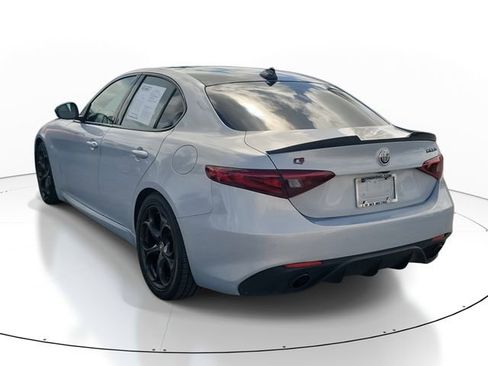 Used 2021 Alfa Romeo Giulia Ti Sport image 3