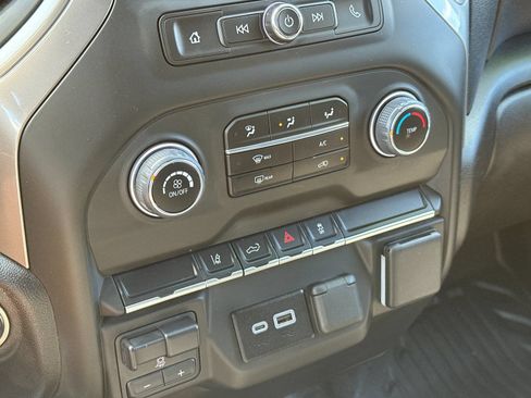 Used 2025 Chevrolet Silverado 2500 W/T w/ WT Convenience Package AWD/4WD image 18
