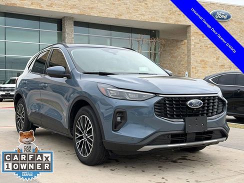 Used 2023 Ford Escape SE w/ PHEV Premium Package image 23