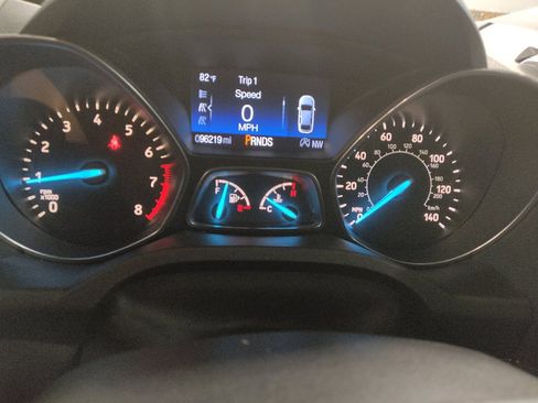 Used 2019 Ford Escape SEL AWD/4WD image 23