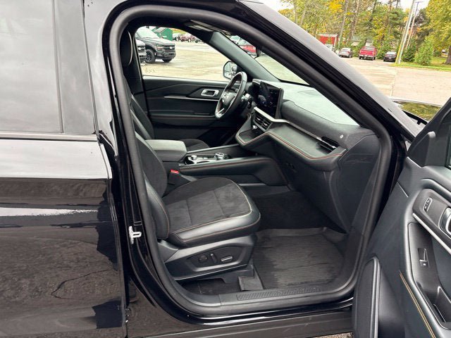 Used 2026 Ford Explorer Tremor AWD/4WD image 5