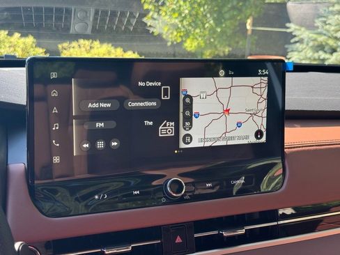 New 2025 Mitsubishi Outlander SEL image 31