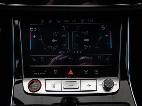 Certified 2024 Audi RS Q8 AWD/4WD image 40