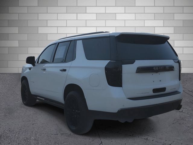 Used 2023 GMC Yukon AT4 w/ AT4 Premium Package AWD/4WD image 4