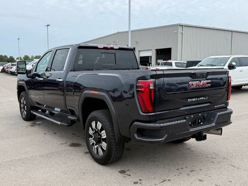 Used 2025 GMC Sierra 2500 Denali AWD/4WD image 21