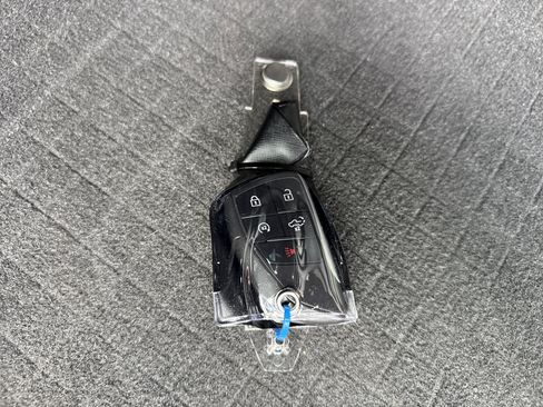 Used 2024 GMC Sierra 1500 Denali Ultimate image 37