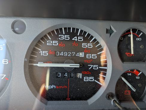 Used 1993 Jeep Cherokee Country image 5