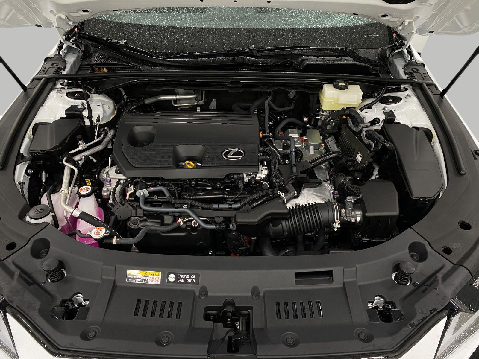 New 2026 Lexus ES 350h AWD w/ Convenience Package image 11