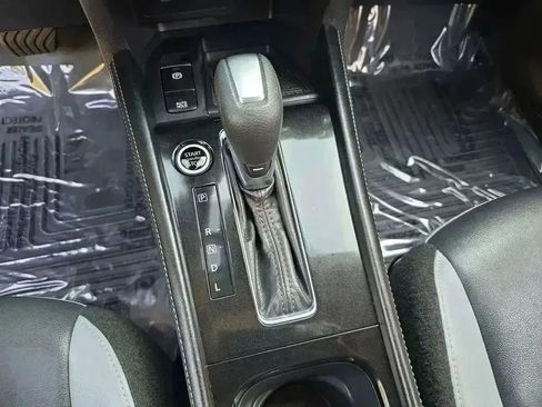 Used 2024 Nissan Kicks SR w/ SR Premium Package image 17