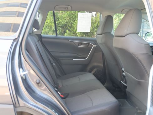 Certified 2024 Toyota RAV4 XLE FWD image 18