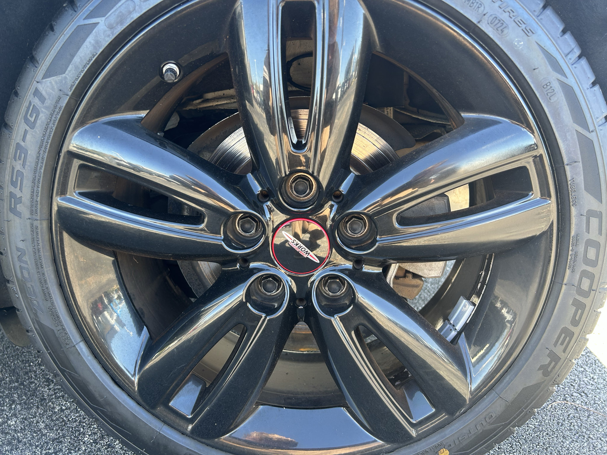 Used 2015 MINI Cooper 2-Door Hardtop FWD image 27