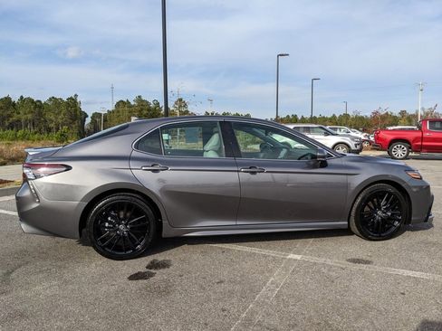 Used 2024 Toyota Camry XSE image 19