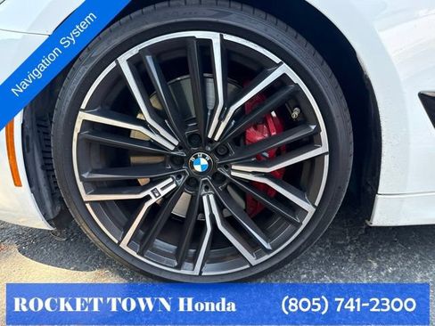 Used 2021 BMW M550i xDrive w/ Executive Package AWD/4WD image 17