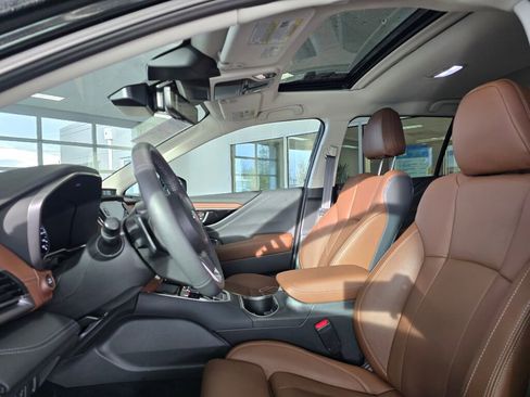 Used 2025 Subaru Outback Touring XT w/ Popular Package #2 image 23