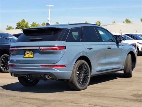 New 2026 Lincoln Aviator Reserve image 4
