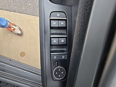 Used 2023 Kia Soul S image 15