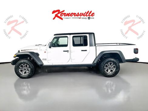 New 2026 Jeep Gladiator Mojave image 4