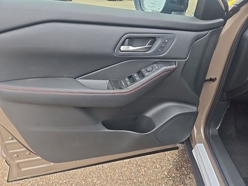 New 2026 Nissan Rogue SV w/ Rock Creek Premium Package AWD/4WD image 11
