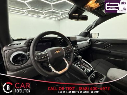 Used 2023 Chevrolet Colorado LT w/ LT Convenience Package image 15