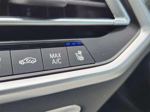 Used 2023 BMW X6 M50i w/ Executive Package image 26