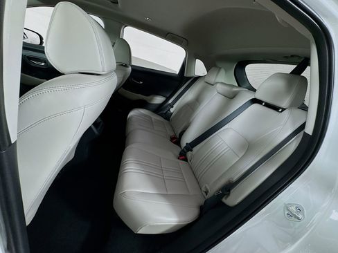 Certified 2026 Honda HR-V EX-L image 18